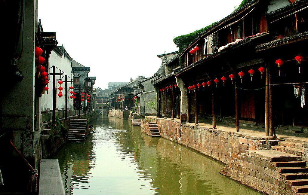 毛伟卸任鸿博股份有限公司法定代表人,倪辉接任